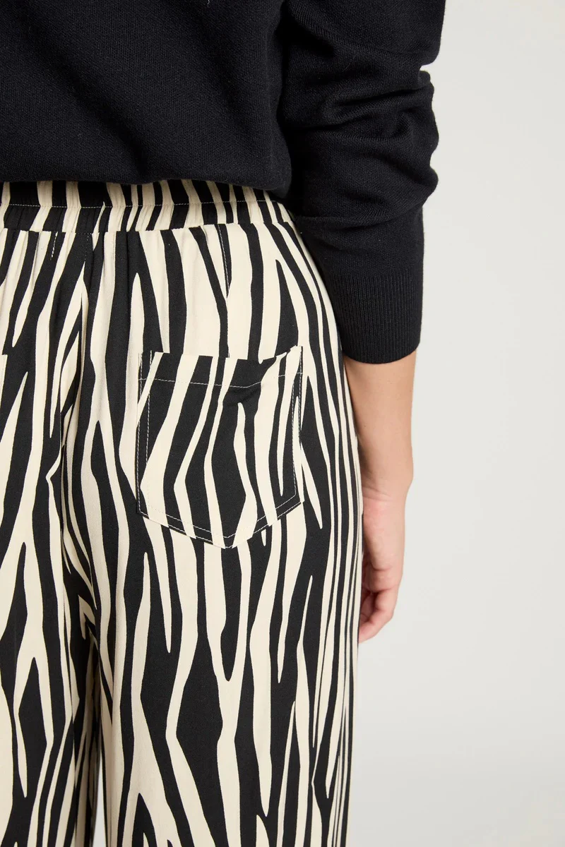 Eb & Ive - San Pant Savana - Image 4