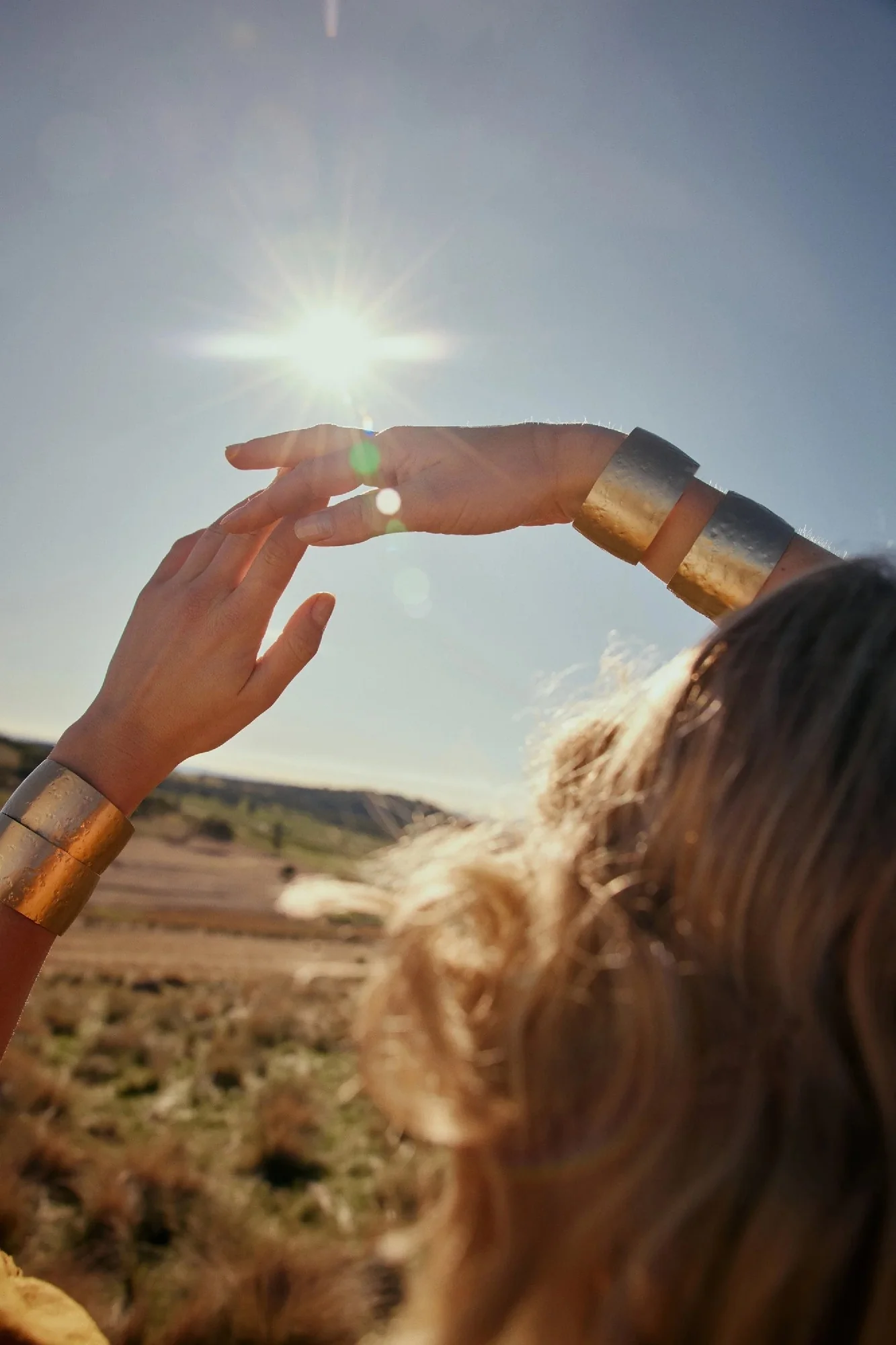Elk The Label - Gild Cuff Bangle - Image 5