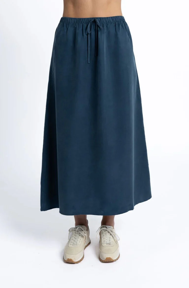 Humidity - Misi Skirt Navy - Image 3