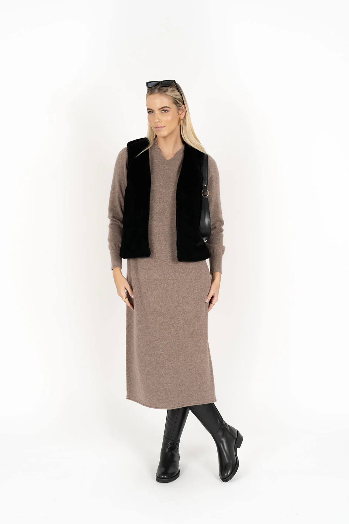 Humidity - Vienna Vest Black - Image 4